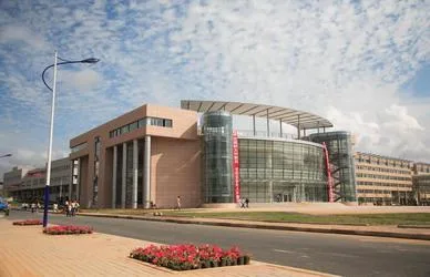 Dalian University of Foreign Languages — campus