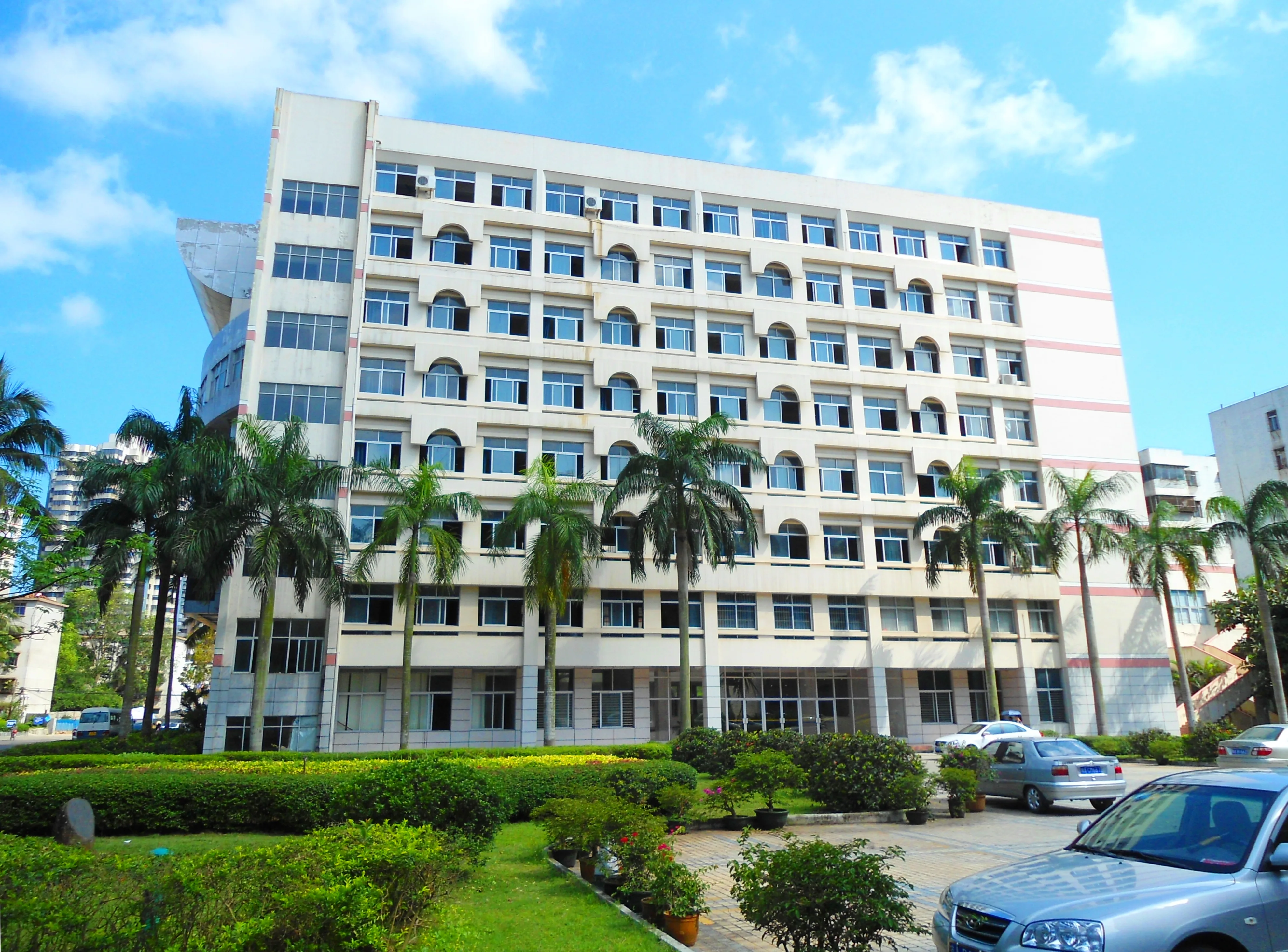 Hainan Normal University — campus