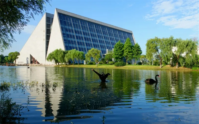 Yangzhou University — campus
