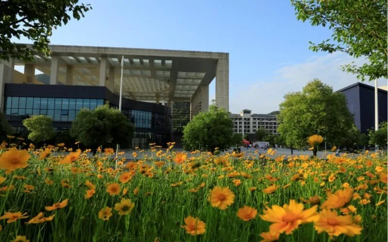 Zhejiang Chinese Medical University — campus